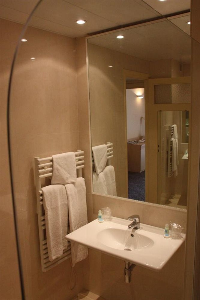 Inn Club Nice
